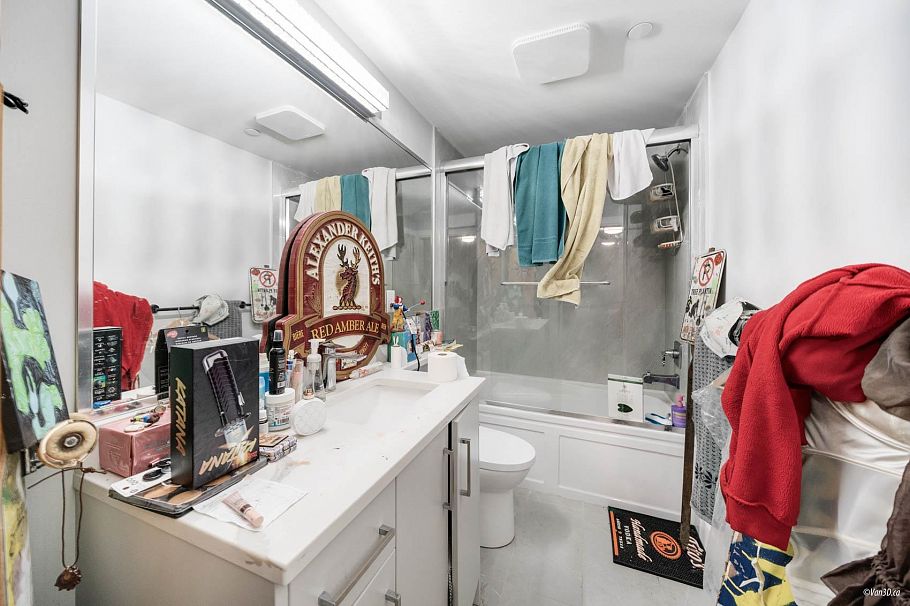 4841 Dumfries Street Vancouver, BC - 33