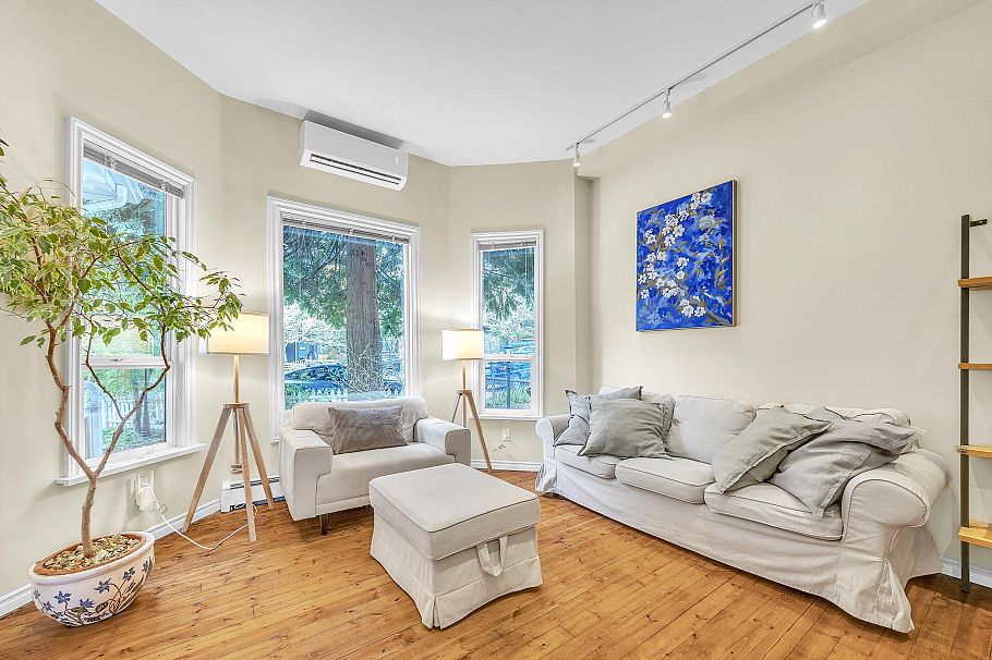 1016 E Pender Street Vancouver, BC - 8