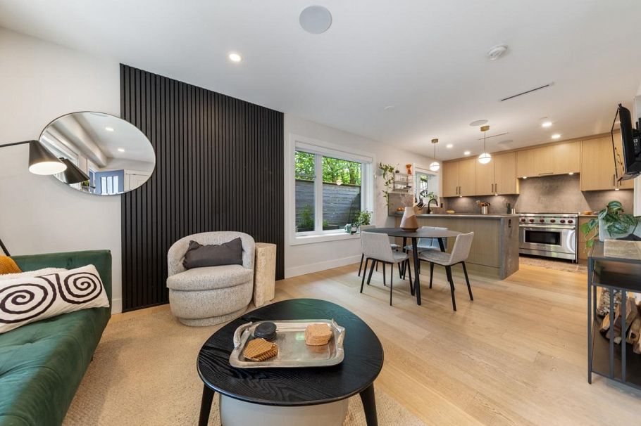 1827 W 15th Avenue Vancouver, BC - 6