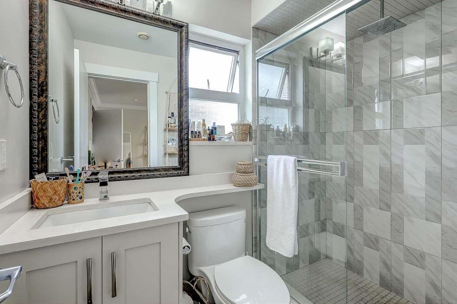 5606 Rhodes Street Vancouver, BC - 27