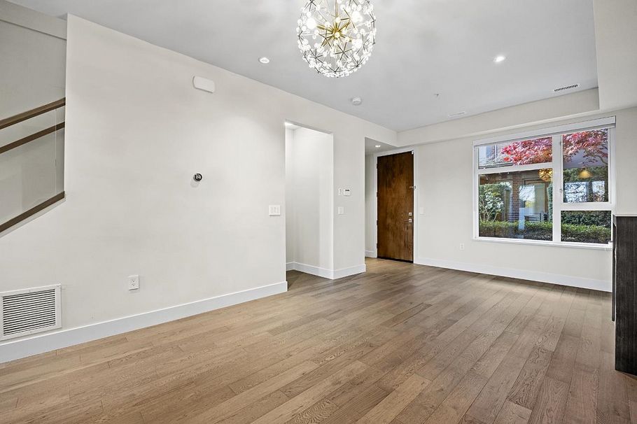 5522 Oak Street Vancouver, BC - 7