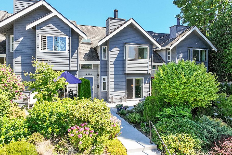 1518 Mahon Avenue North Vancouver, BC - 35