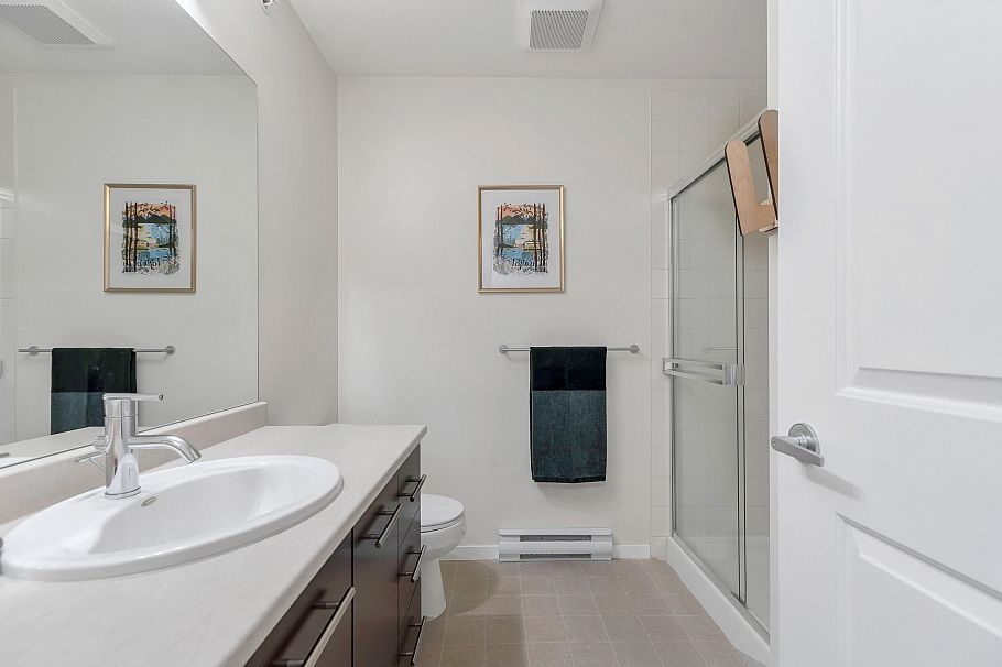 48 550 Browning Place North Vancouver, BC - 20