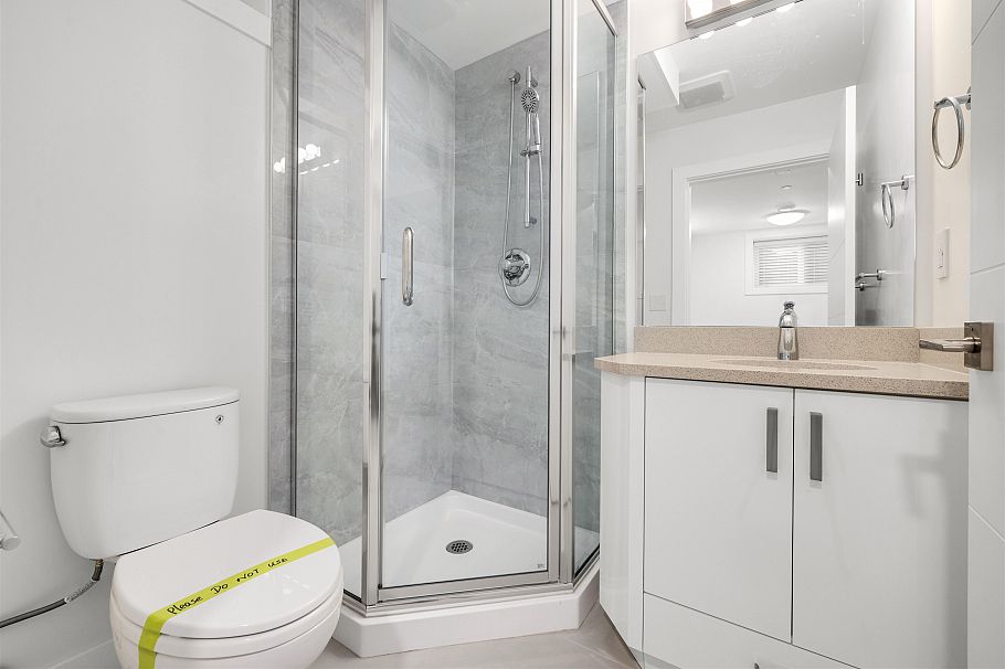 2 3571 E 28th Avenue Vancouver, BC - 21