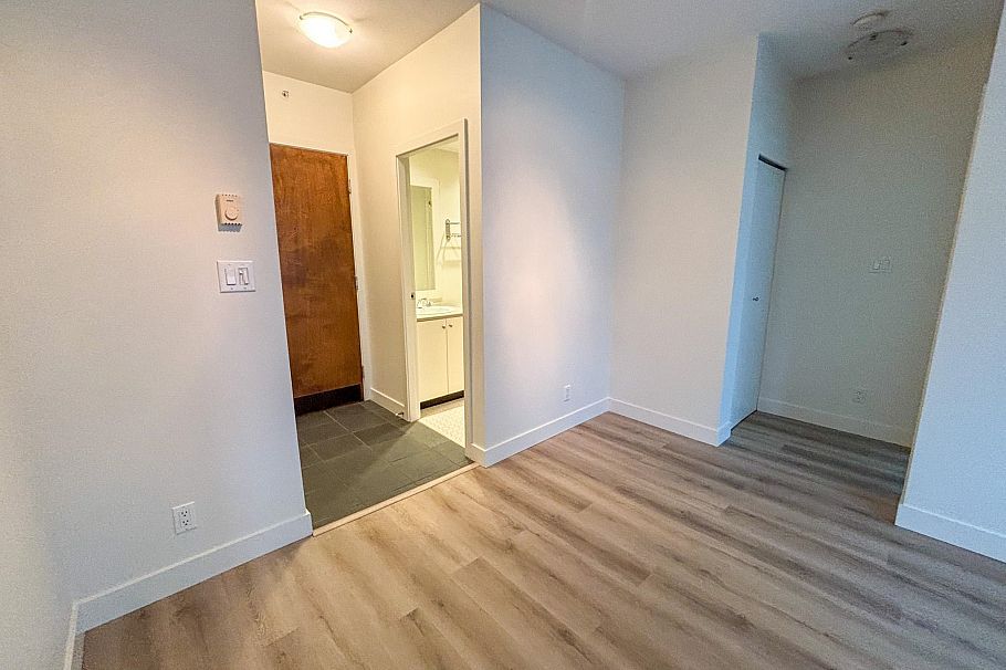 703 1238 Burrard Street Vancouver, BC - 16