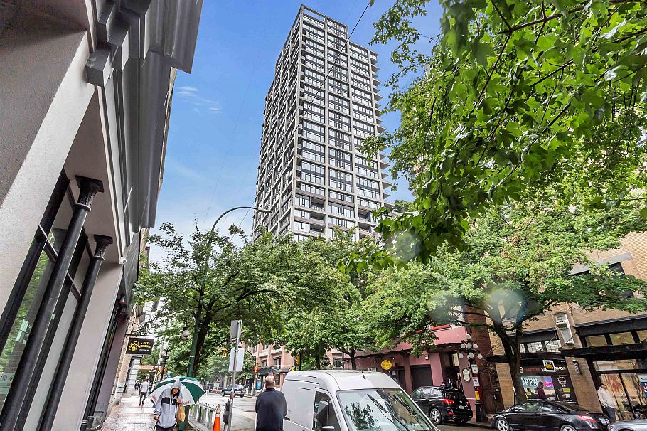 PH7 108 W Cordova Street Vancouver, BC - 1