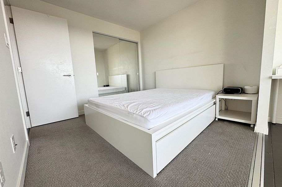 906 5665 BOUNDARY ROAD, Vancouver BC V5R 0E4 Vancouver, BC - 5