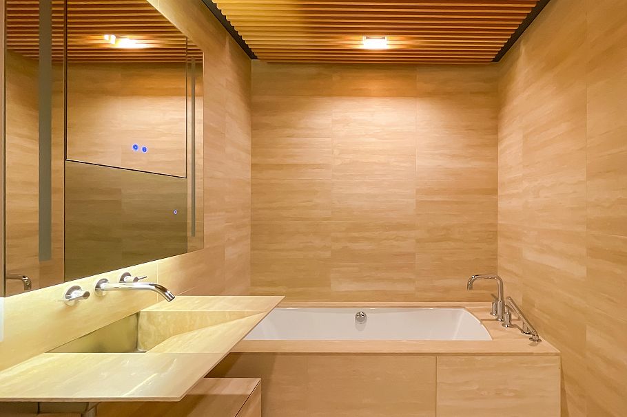 705 1568 Alberni Street Vancouver, BC - 11