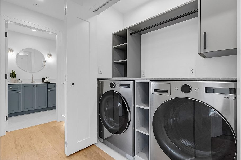 1 2565 Dundas Street Vancouver, BC - 17