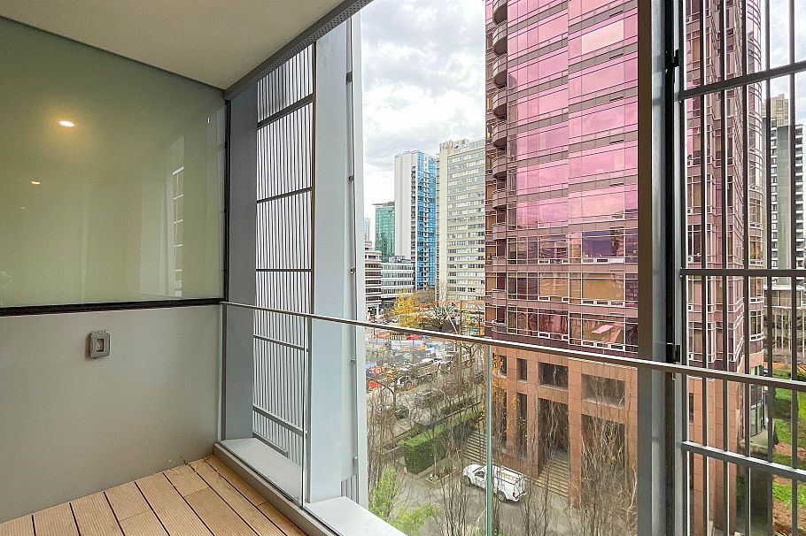 705 1568 Alberni Street Vancouver, BC - 13