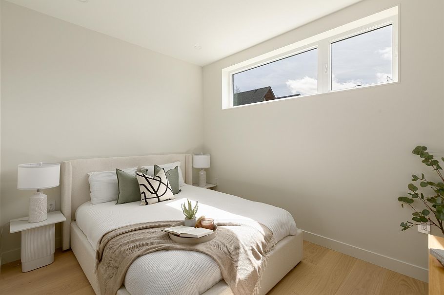 2652 E 38th Avenue Vancouver, BC - 14