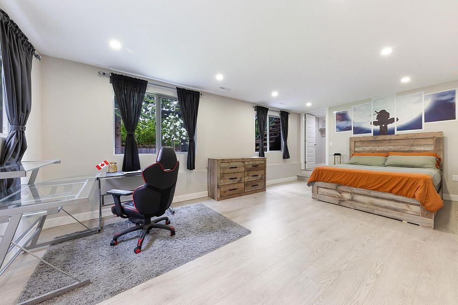 4477 Primrose Lane North Vancouver, BC - 23