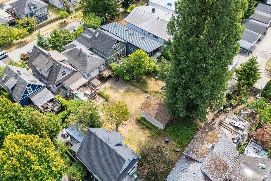 4225 John Street Vancouver, BC - 33