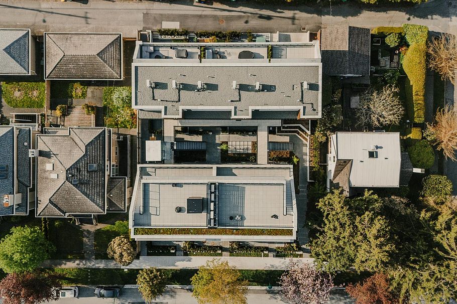 772 W 27th Avenue Vancouver, BC - 40