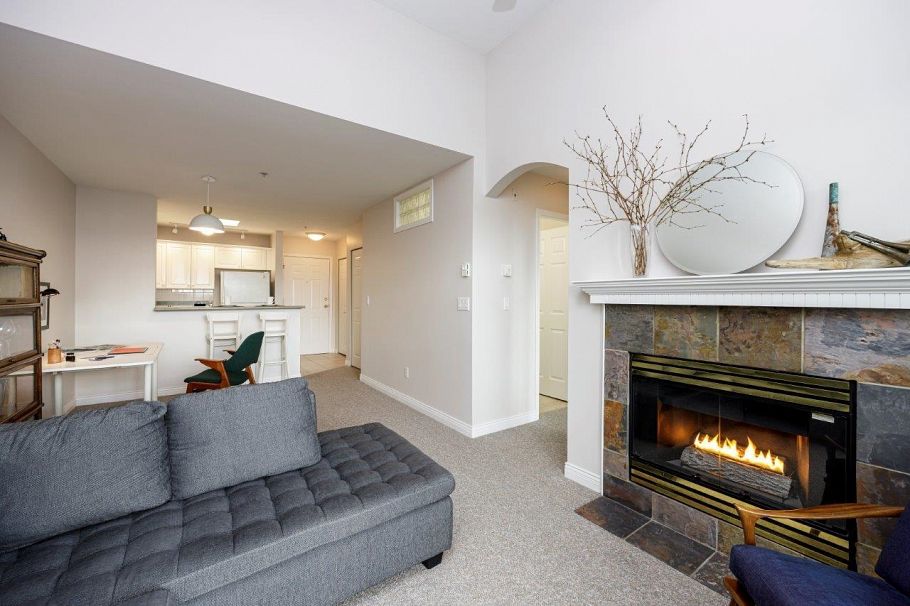 410 155 E 3rd Street North Vancouver, BC - 11