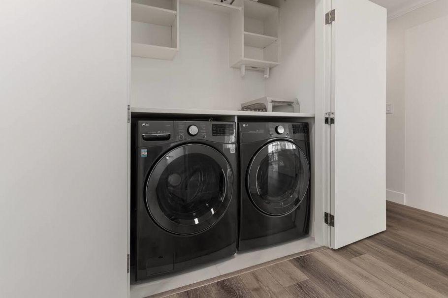 704 125 Milross Avenue Vancouver, BC - 25