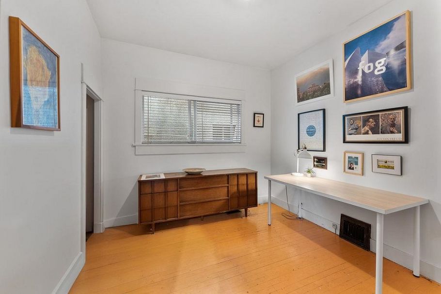 4225 John Street Vancouver, BC - 15