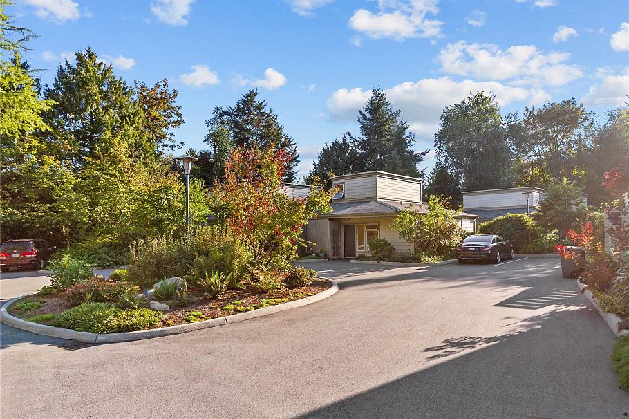 7361 Liard Place Vancouver, BC - 1