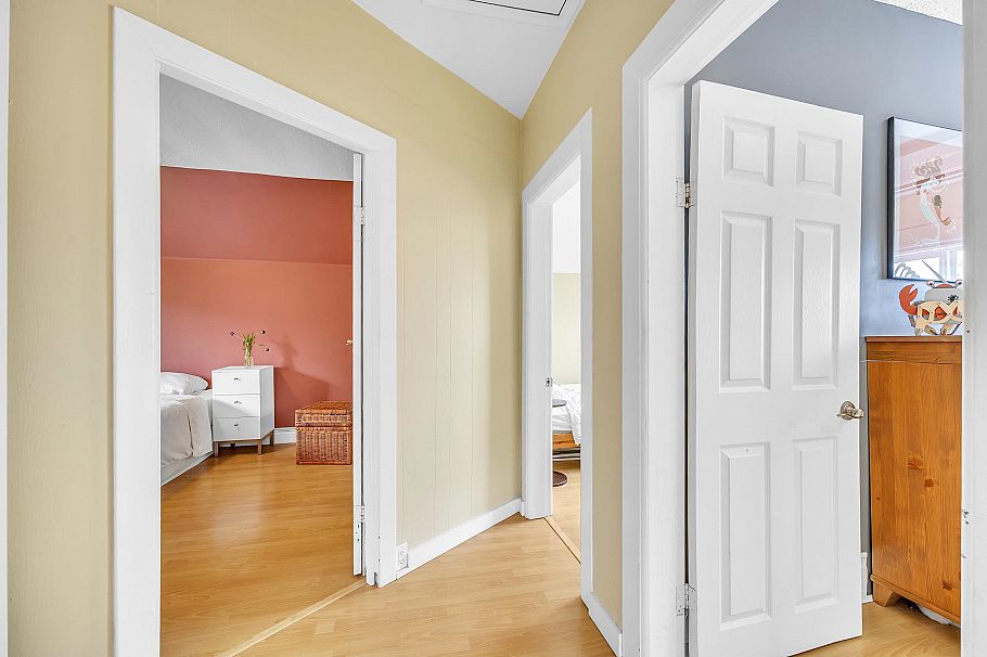 1016 E Pender Street Vancouver, BC - 24