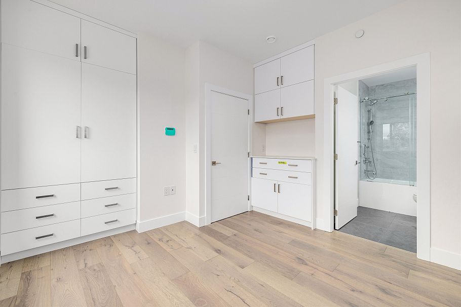 2 3571 E 28th Avenue Vancouver, BC - 11