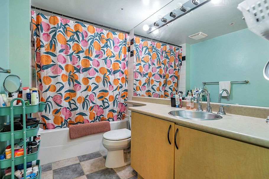 1501 63 Keefer Place Vancouver, BC - 16