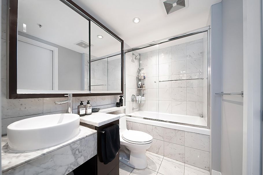 2605 833 Seymour Street Vancouver, BC - 11