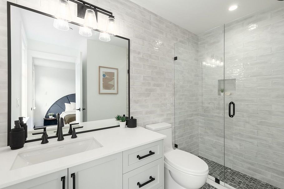 1967 Napier Street Vancouver, BC - 16