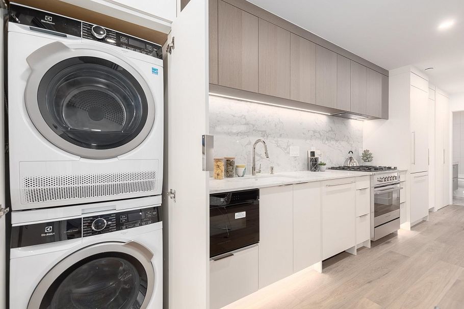 1143 W 33rd Avenue Vancouver, BC - 12