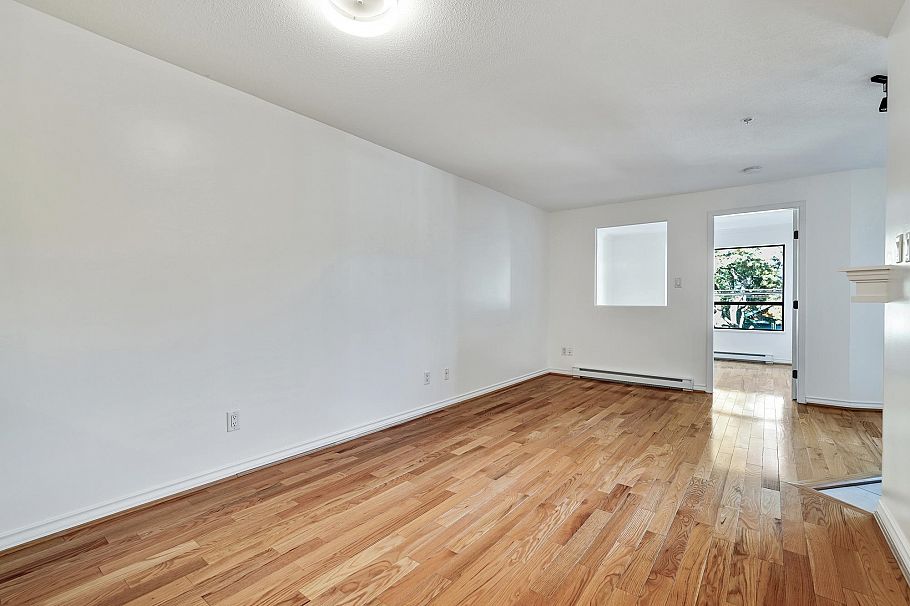 302 2741 E Hastings Street Vancouver, BC - 9