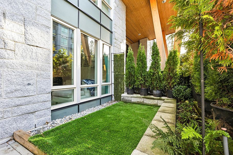 106 2632 Library Lane North Vancouver, BC - 21