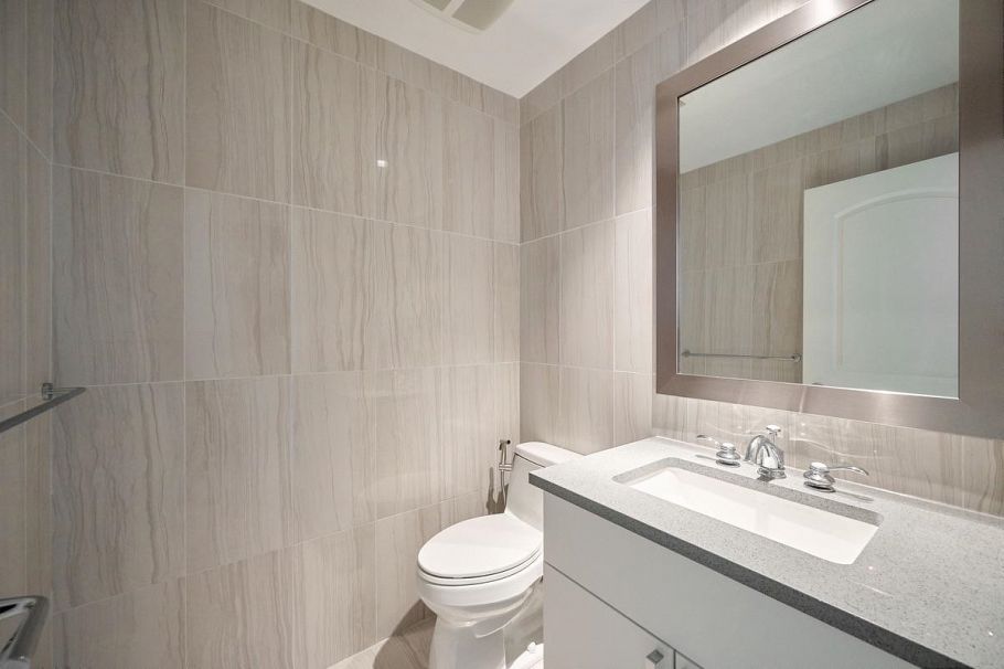 401 199 Victory Ship Way North Vancouver, BC - 19