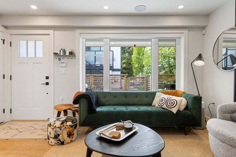 1827 W 15th Avenue Vancouver, BC - 14