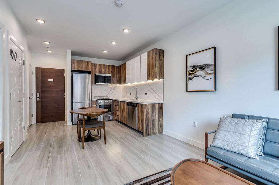 303 - PROMO 1168 PENDRELL STREET, Vancouver BC V6E 1L4 Vancouver, BC - 1