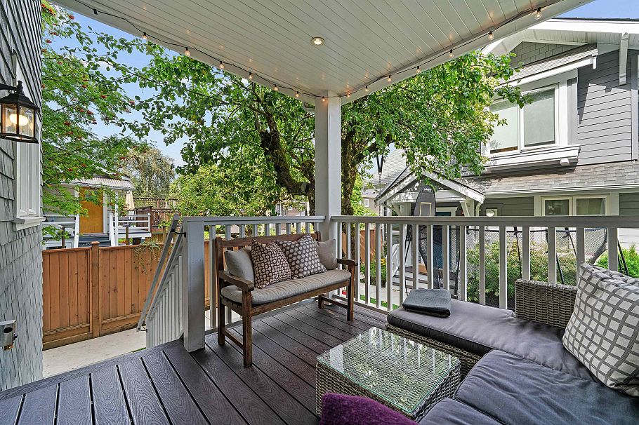 1033 E 21st Avenue Vancouver, BC - 17