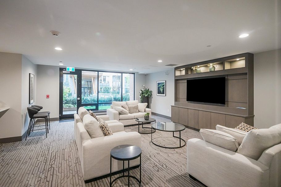 106 2632 Library Lane North Vancouver, BC - 27