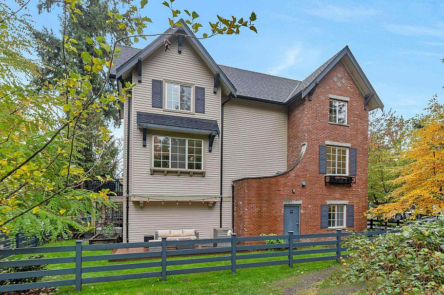 48 550 Browning Place North Vancouver, BC - 38