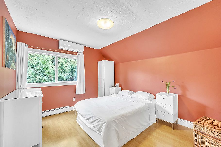 1016 E Pender Street Vancouver, BC - 27