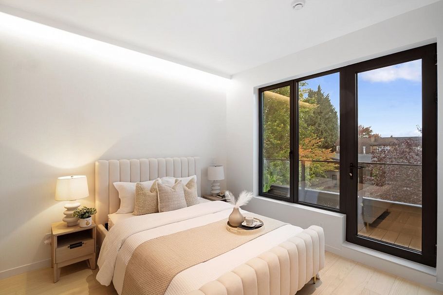 1 8226 Adera Street Vancouver, BC - 9