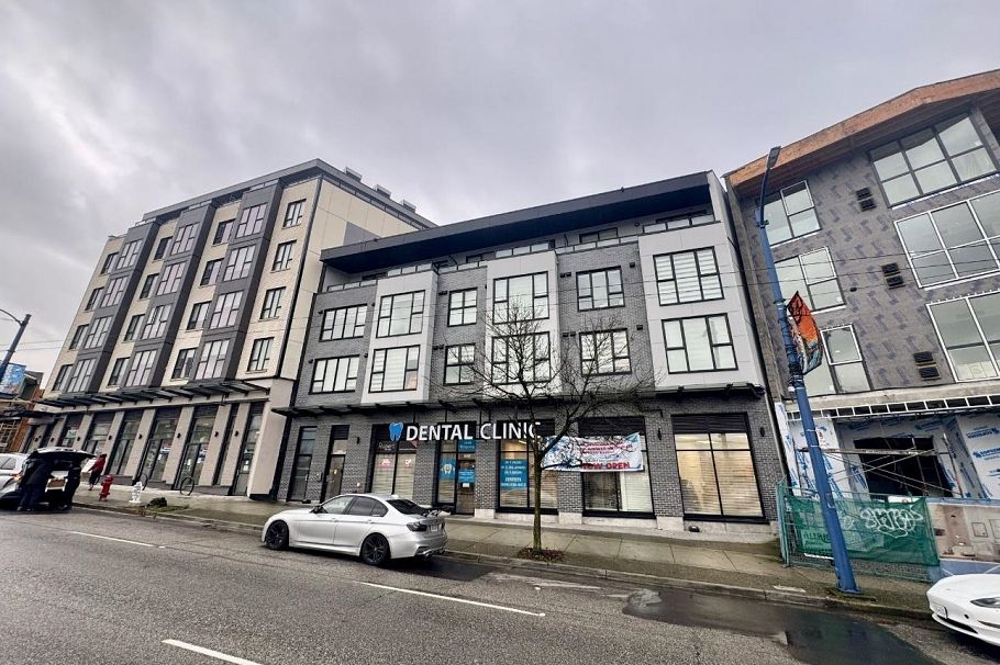 204 3050 Kingsway Vancouver, BC - 18