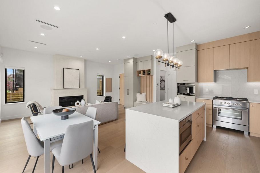 2 2247 Parker Street Vancouver, BC - 8