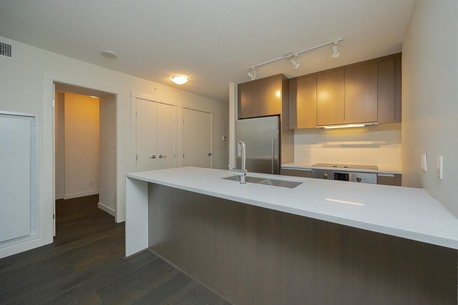 604 1009 Harwood Street Vancouver, BC - 6