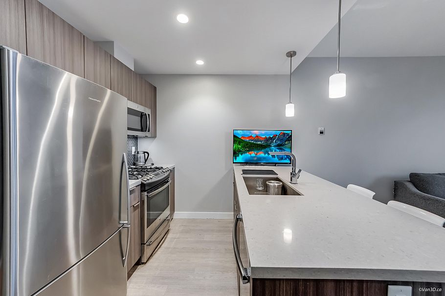 904 1788 Ontario Street Vancouver, BC - 3