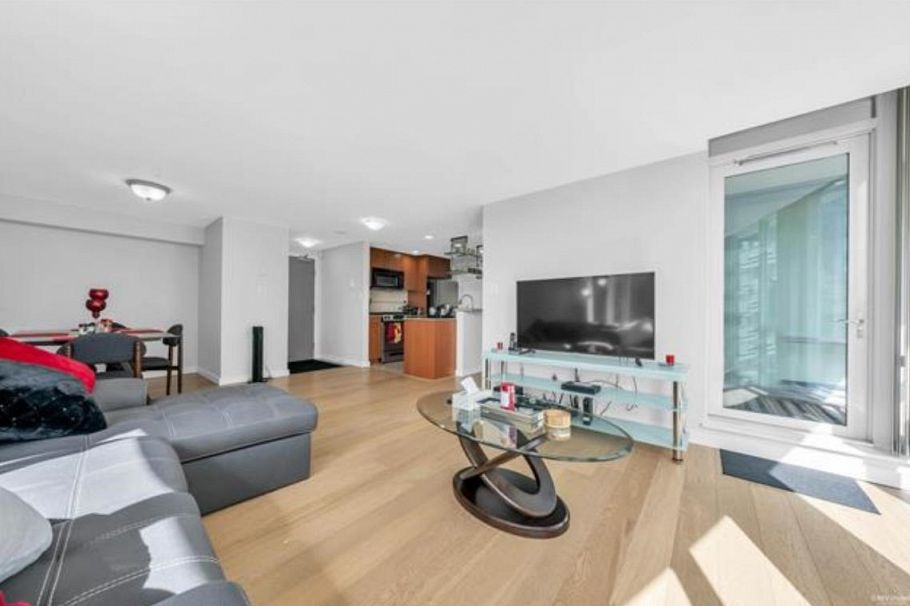 201 550 Pacific Street Vancouver, BC - 11