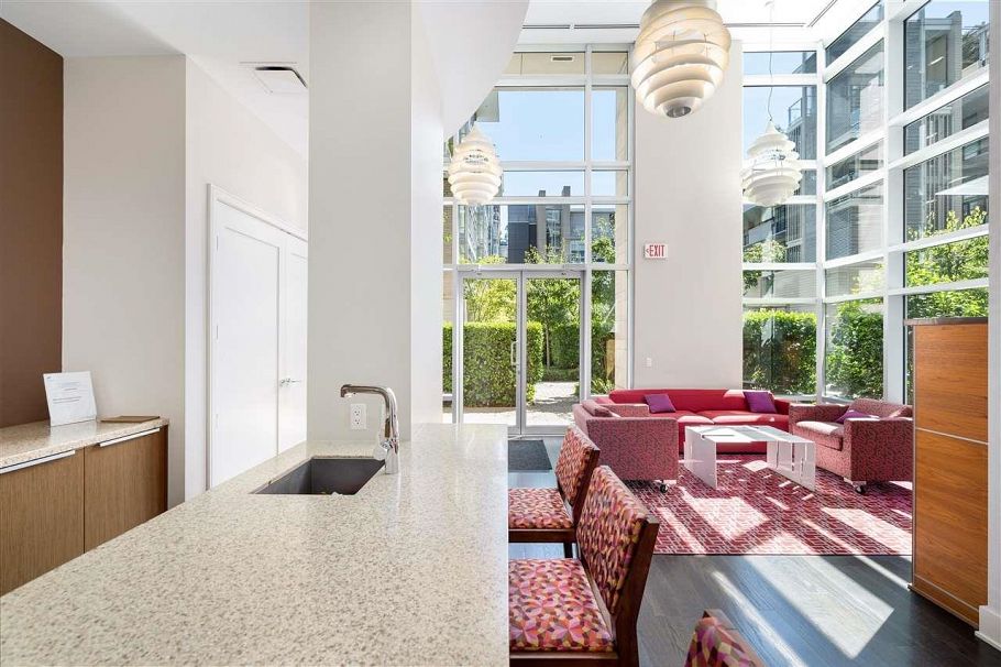 1618 Columbia Street Vancouver, BC - 13