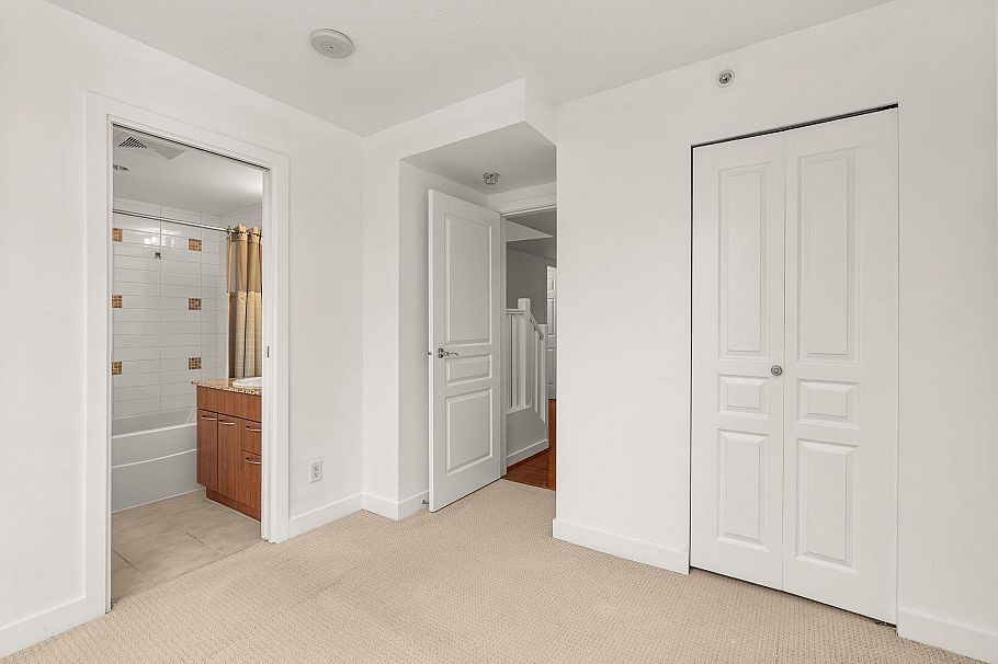 1468 Cedar Cottage Mews Vancouver, BC - 22