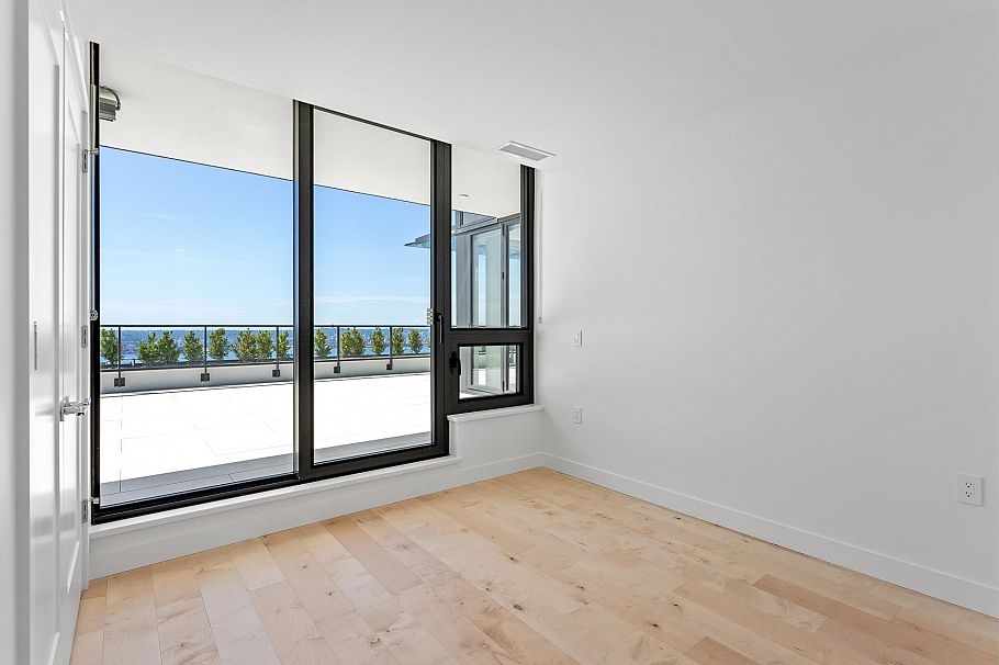 1602 135 E 13th Street North Vancouver, BC - 20