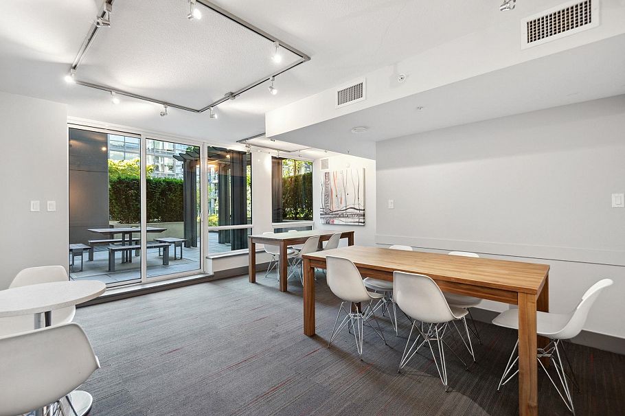 621 1783 Manitoba Street Vancouver, BC - 25