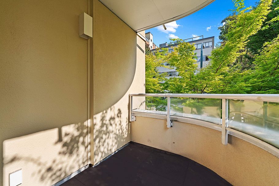 301 1406 Harwood Street Vancouver, BC - 13