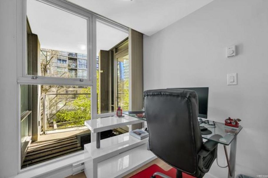 201 550 Pacific Street Vancouver, BC - 15