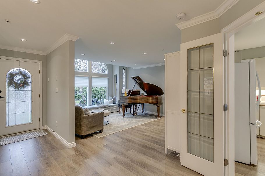 4560 W 7th Avenue Vancouver, BC - 23